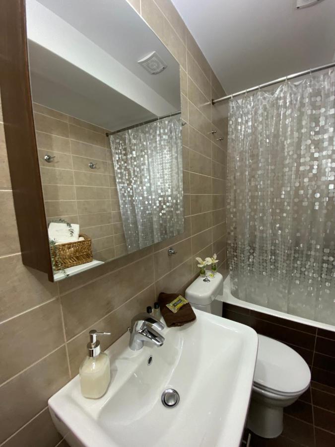 Airport Tk Luxury Home Артеміда Екстер'єр фото